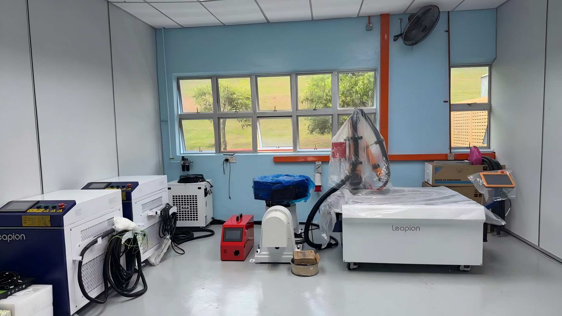 Как DATO настроила демонстрационную систему лазерной сварки Cobot для лаборатории малайзийского университета